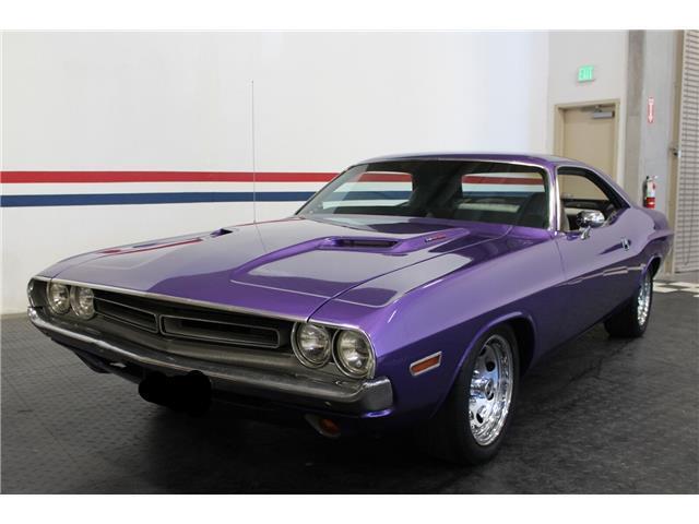 Dodge-CHALLENGER-360-V8-4-SPD-1971-3