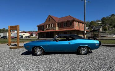 Dodge-Challenger-1970-1