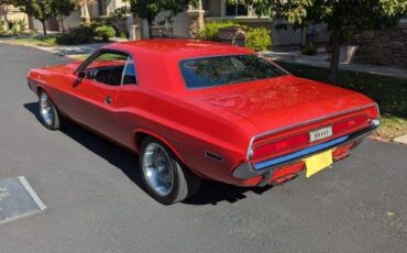 Dodge-Challenger-1970-1