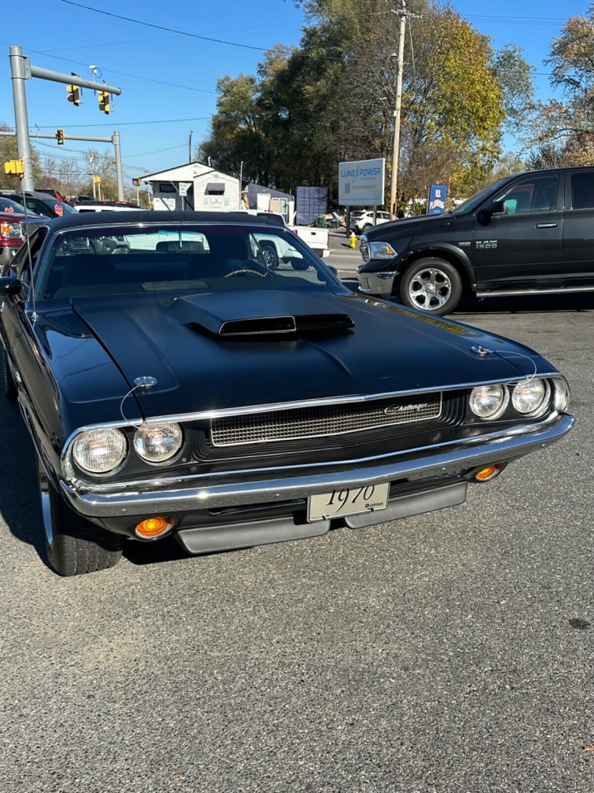 Dodge-Challenger-1970-11