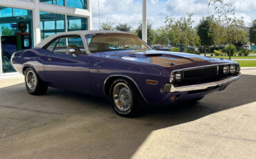 Dodge-Challenger-1970-2