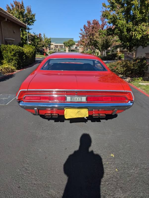 Dodge-Challenger-1970-2