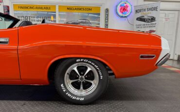 Dodge-Challenger-1970-22