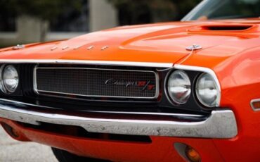 Dodge-Challenger-1970-28