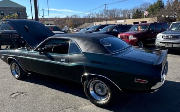 Dodge-Challenger-1970-3