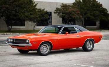 Dodge-Challenger-1970-3