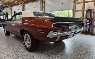 Dodge-Challenger-1970-3