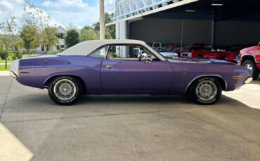 Dodge-Challenger-1970-3