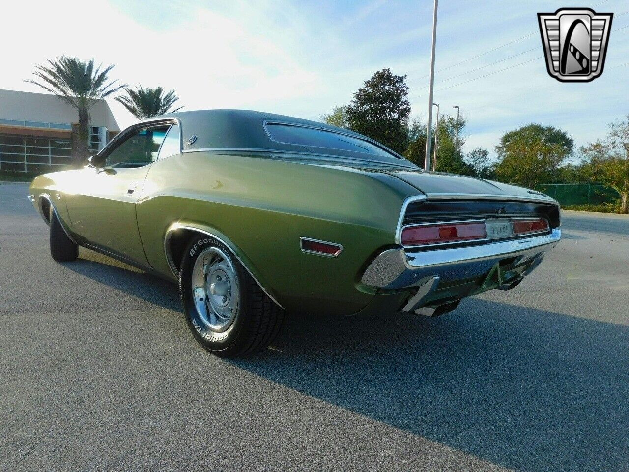 Dodge-Challenger-1970-4