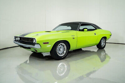 Dodge-Challenger-1970-4