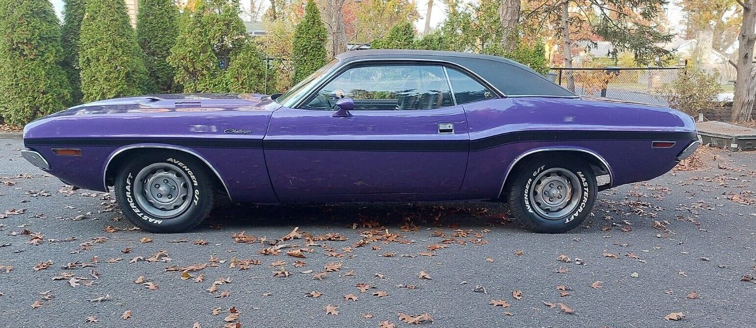 Dodge-Challenger-1970-4