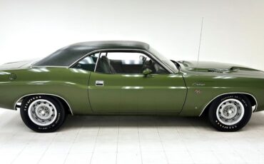 Dodge-Challenger-1970-5