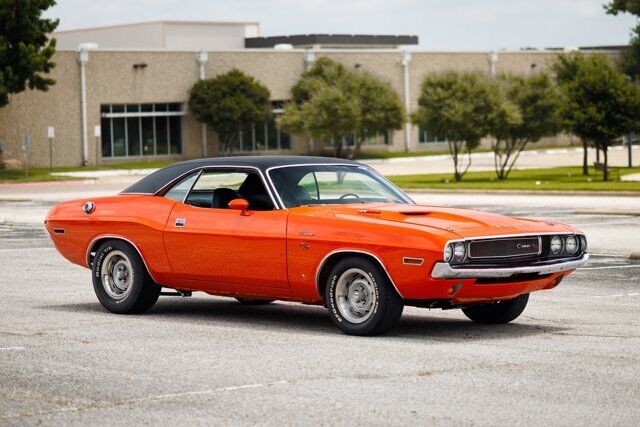 Dodge-Challenger-1970-5