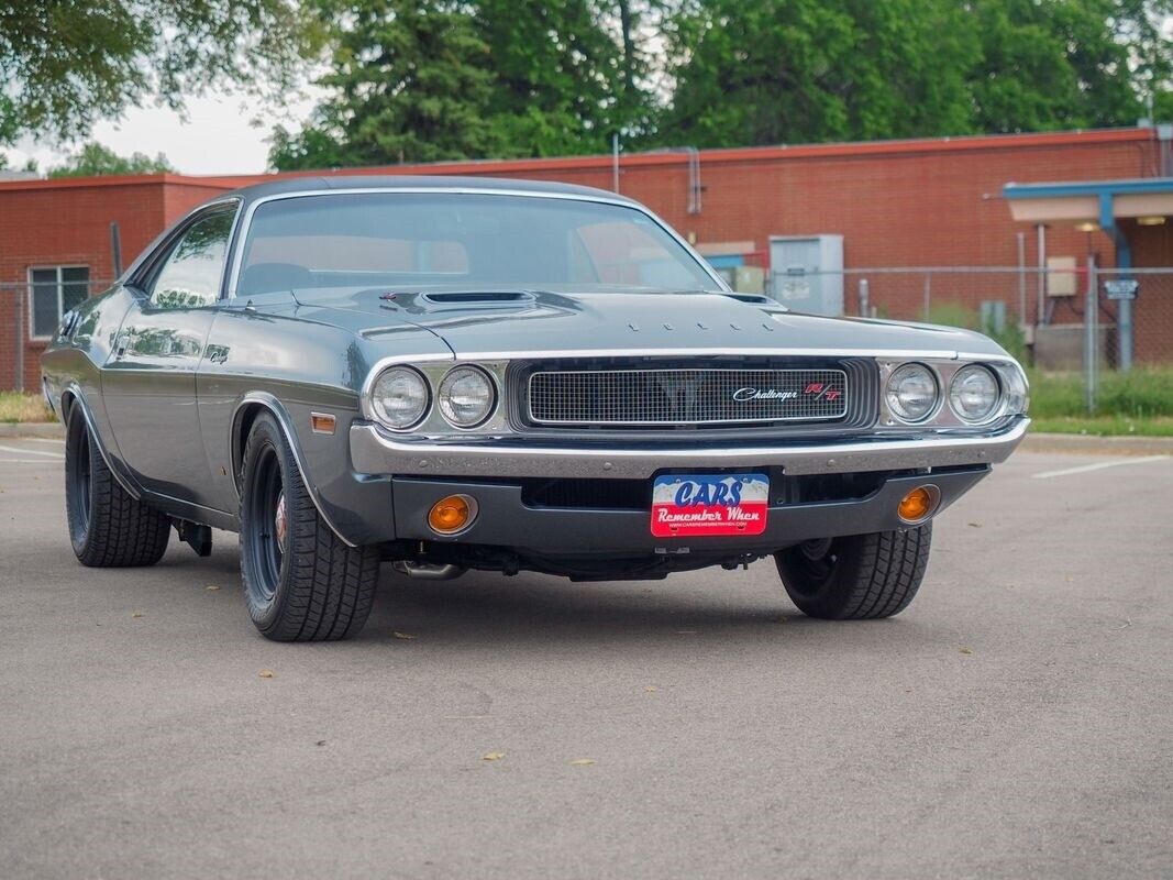 Dodge-Challenger-1970-7