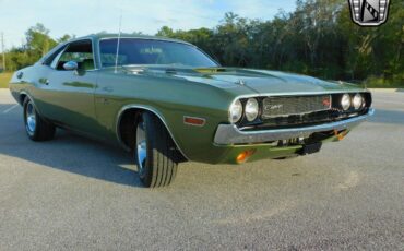 Dodge-Challenger-1970-8