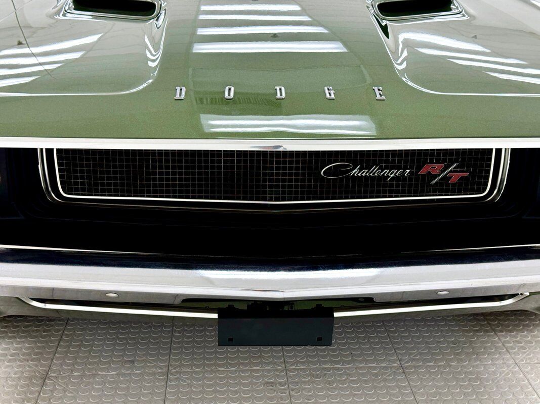 Dodge-Challenger-1970-8