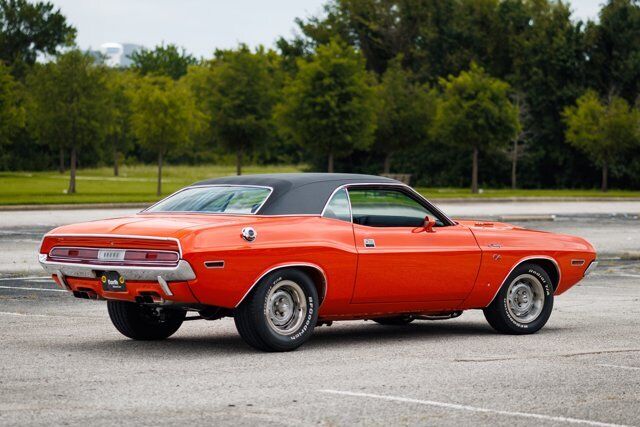 Dodge-Challenger-1970-8