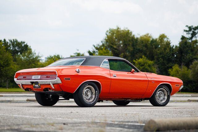 Dodge-Challenger-1970-9