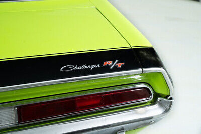 Dodge-Challenger-1970-9