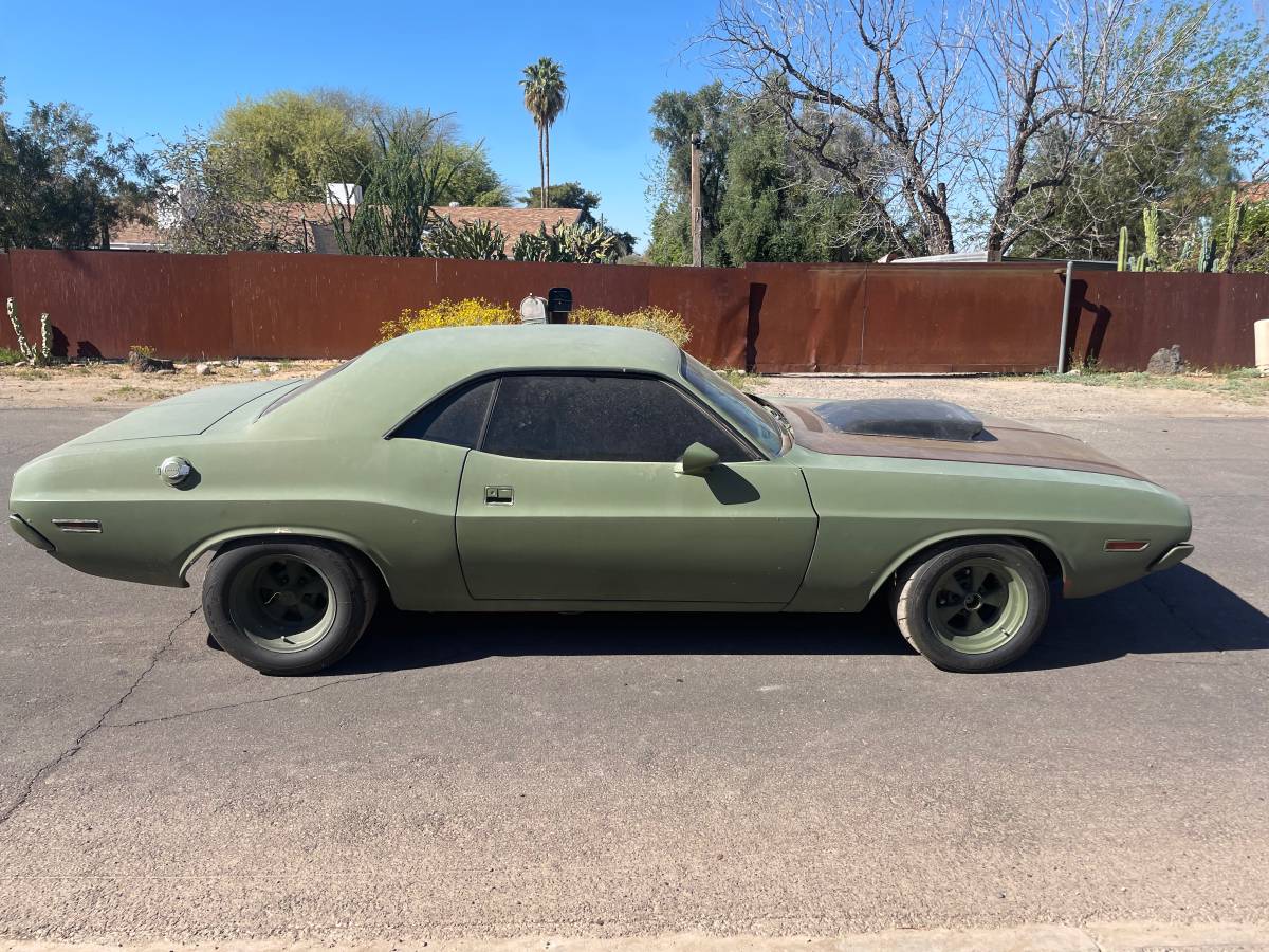 Dodge-Challenger-1971-1