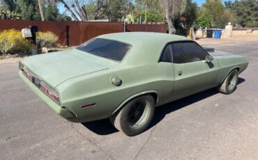 Dodge-Challenger-1971-2