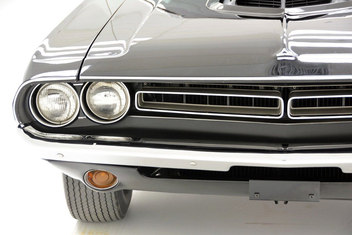 Dodge-Challenger-1971-8