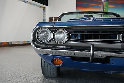 Dodge-Challenger-1971-8