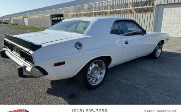 Dodge-Challenger-1973-11