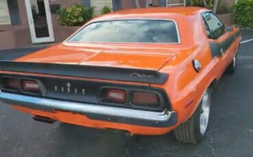 Dodge-Challenger-1973-14