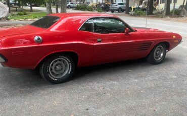 Dodge-Challenger-1973-2