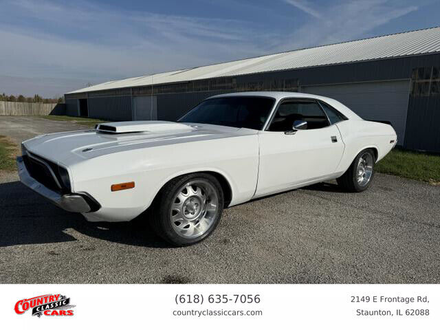 Dodge-Challenger-1973-4