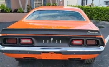 Dodge-Challenger-1973-6