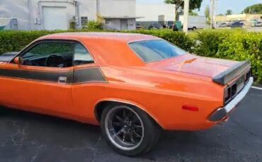 Dodge-Challenger-1973-8