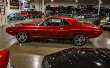 Dodge-Challenger-1974-10