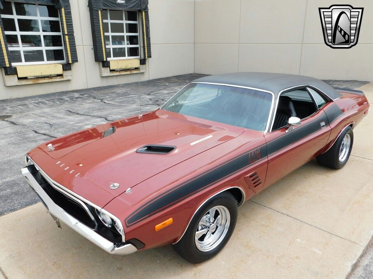 Dodge-Challenger-1974-2