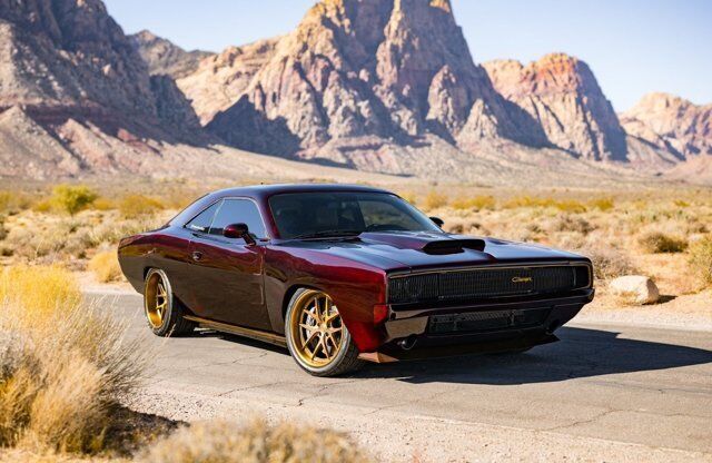 Dodge-Challenger-Coupe-1968-2