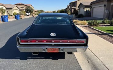 Dodge-Charger-1967-11