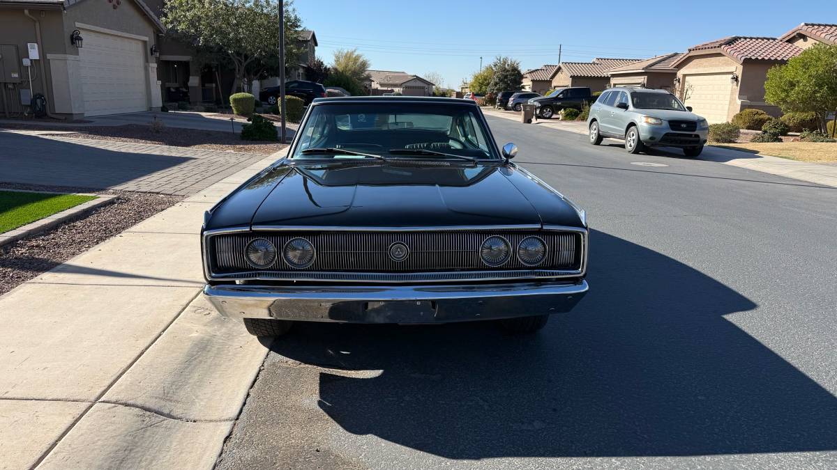 Dodge-Charger-1967-4