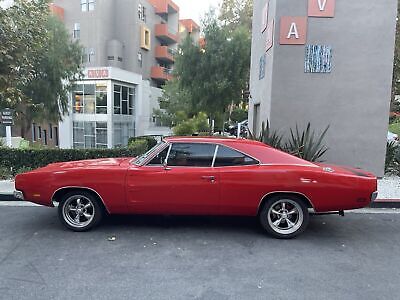 Dodge-Charger-1969-3