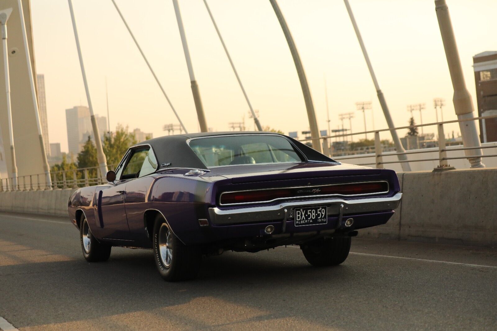 Dodge-Charger-1970-1