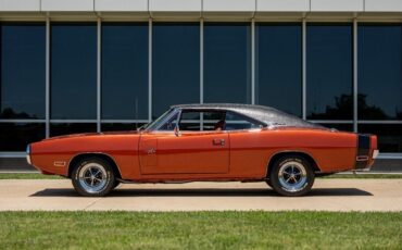 Dodge-Charger-1970-1