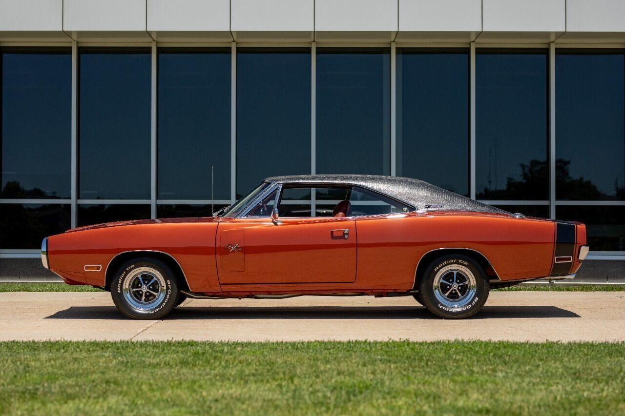 Dodge-Charger-1970-1