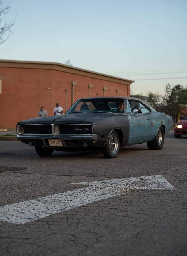 Dodge-Charger-1970-2