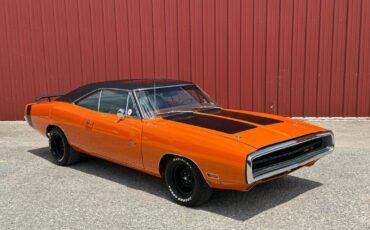 Dodge Charger  year1}