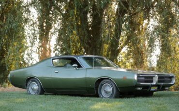 Dodge-Charger-1971-2