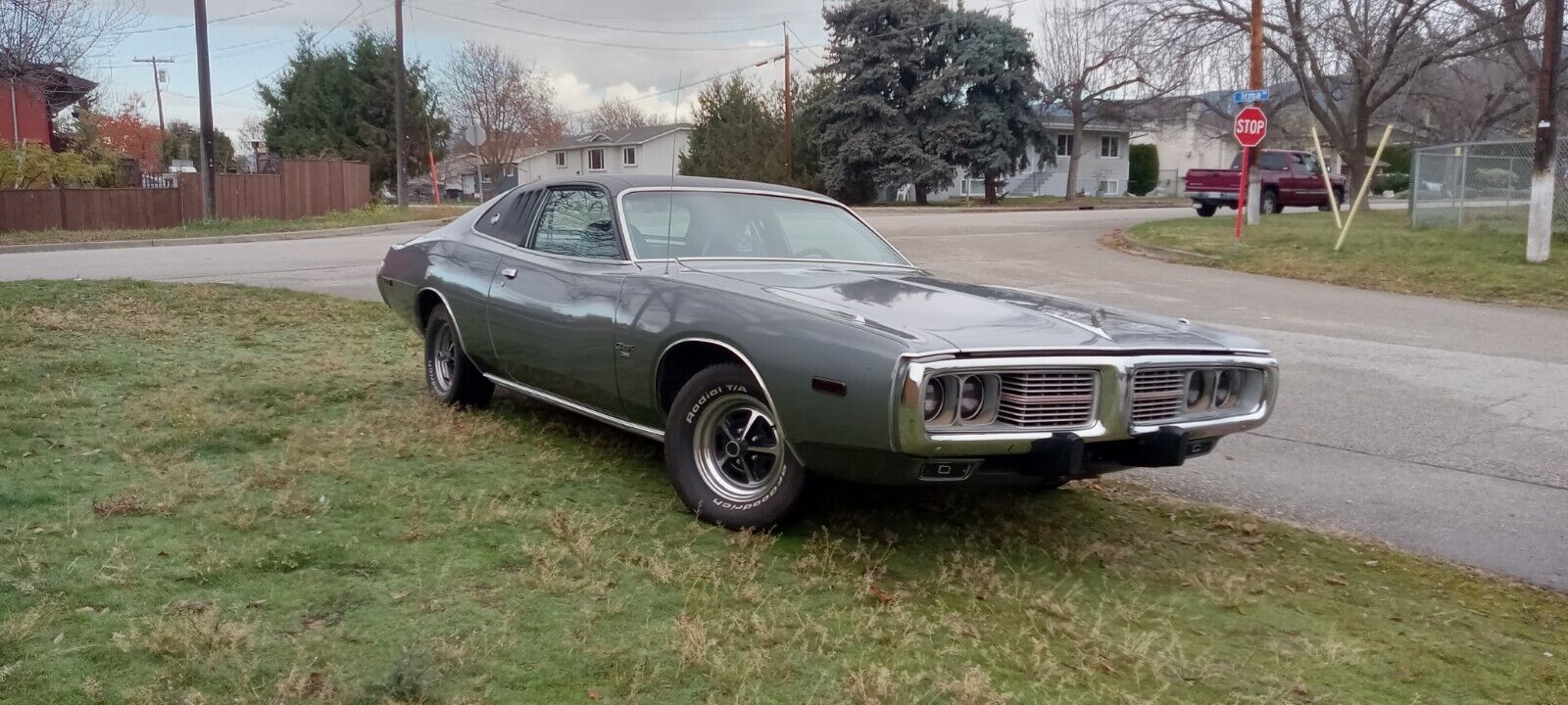 Dodge-Charger-1974-4