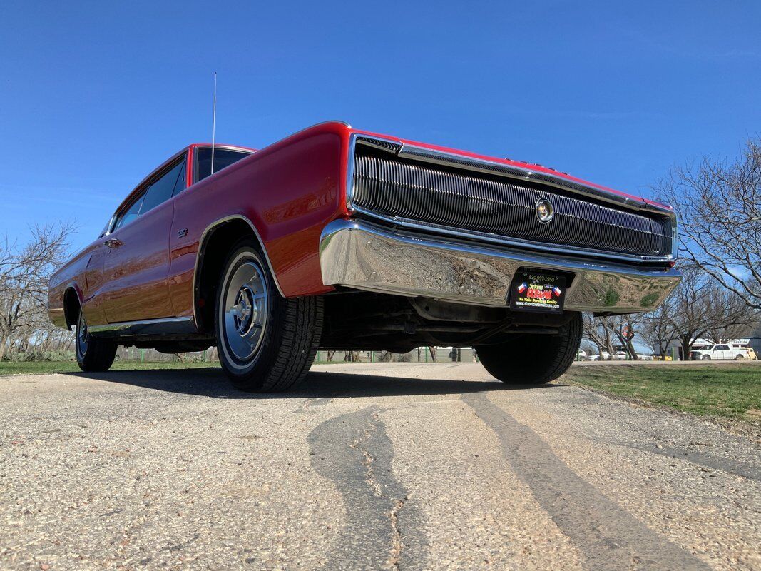 Dodge-Charger-Coupe-1966-11