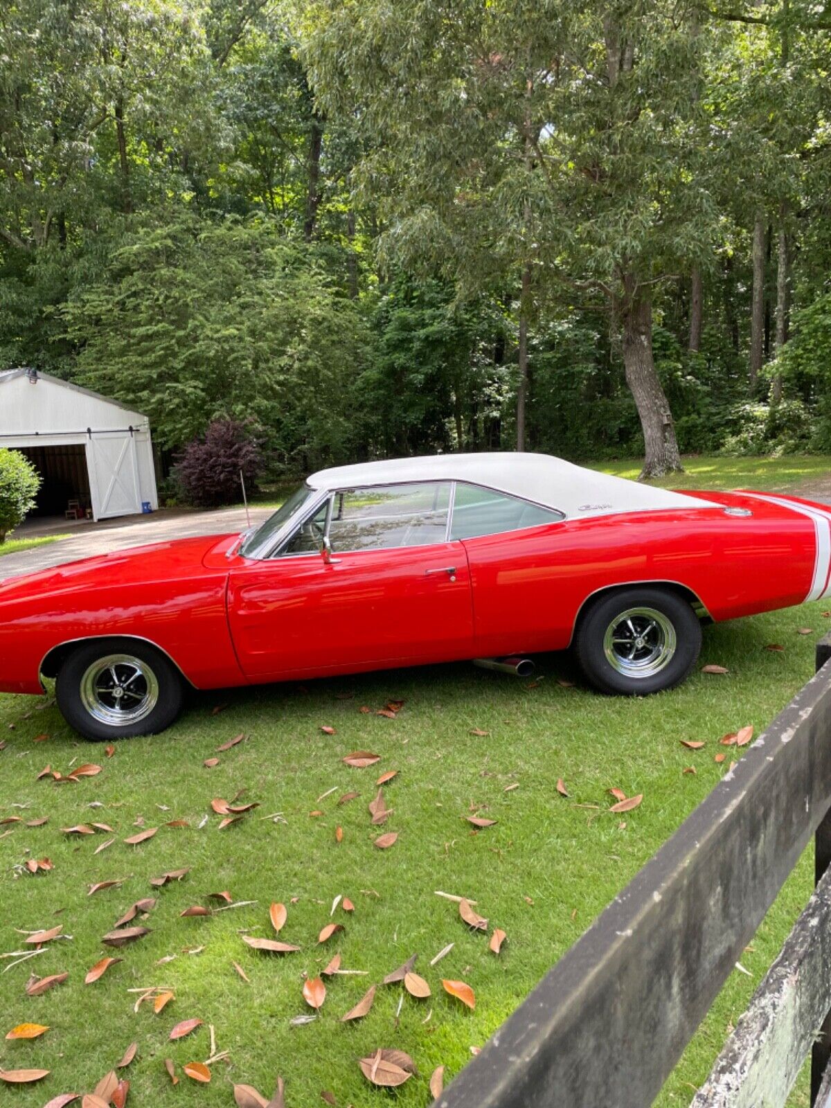 Dodge-Charger-Coupe-1968-1