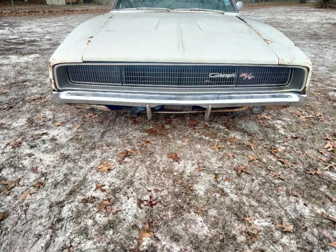 Dodge-Charger-Coupe-1968-1