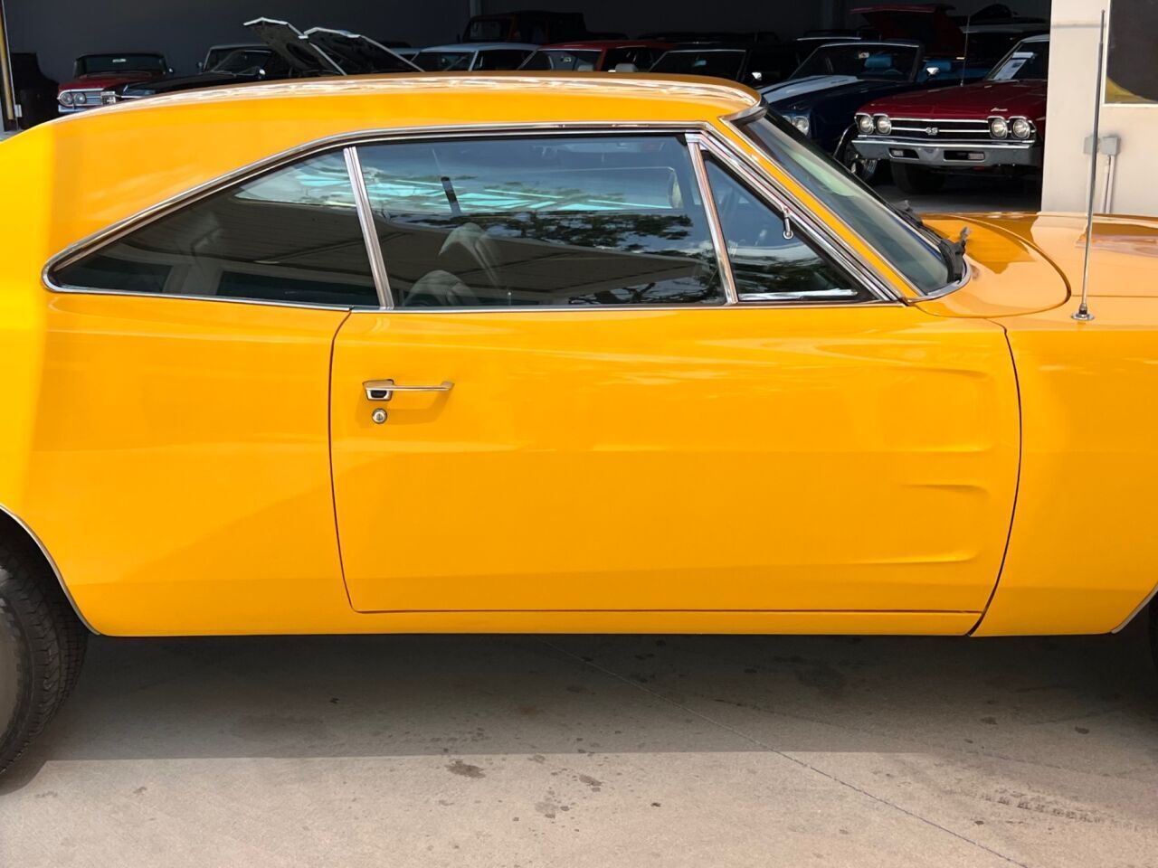 Dodge-Charger-Coupe-1969-8